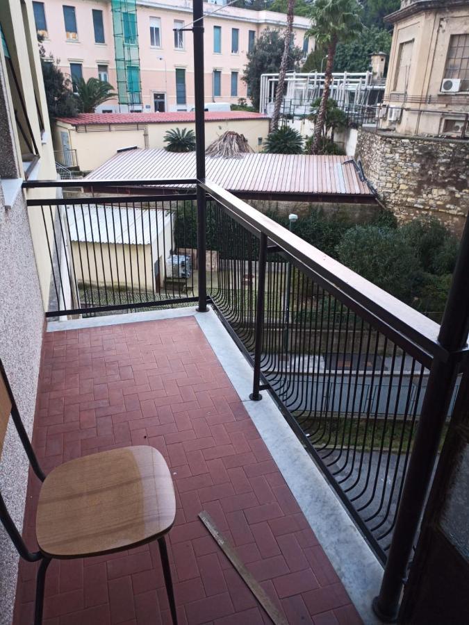 Bed and Breakfast Dolce Notte, Near San Martino Hospital Génova Exterior foto